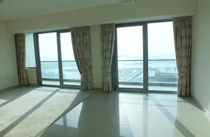Apartment - 3 Bedrooms - 5 Bathrooms for rent in Ocean Heights - Dubai Marina - Dubai