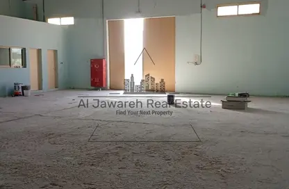 مستودع - استوديو - 1 حمام للايجار في أم درع - أم القيوين مستودع - استوديو - 1 حمام للايجار في أم درع - أم القيوين