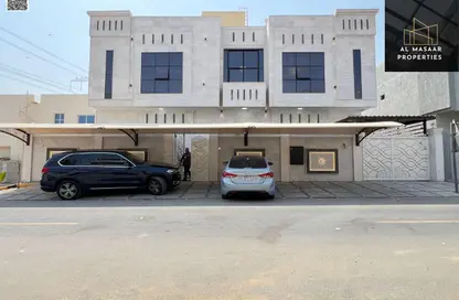 Villa - 5 Bedrooms - 7 Bathrooms for sale in Al Yasmeen 1 - Al Yasmeen - Ajman