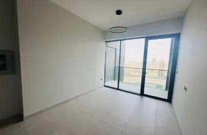 شقة - غرفة نوم - 2 حمامات للايجار في الأمل تاور - مدينة دبي الرياضية - دبي
