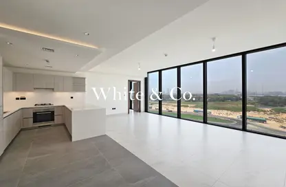 Apartment - 2 Bedrooms - 2 Bathrooms for sale in The Crest Tower A - Sobha Hartland - Mohammed Bin Rashid City - Dubai