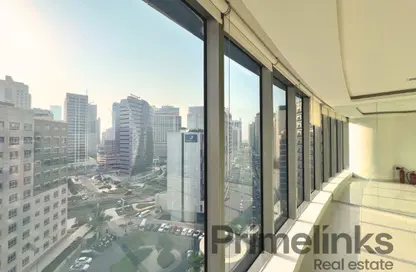 Office Space - Studio for rent in I Rise Tower - Barsha Heights (Tecom) - Dubai