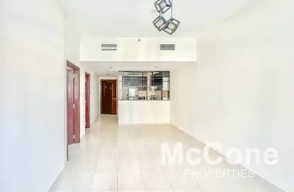 شقة - غرفة نوم - 2 حمامات للبيع في 1 رويال ريزدنس - رويال ريزدنس - مدينة دبي الرياضية - دبي