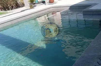 فيلا - 5 غرف نوم - 6 حمامات للايجار في مدينة الرياض - أبوظبي