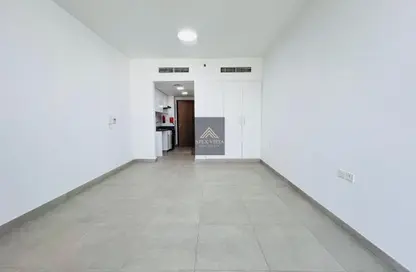 شقة - 1 حمام للايجار في شقق ريحان - الجادة - الشارقة