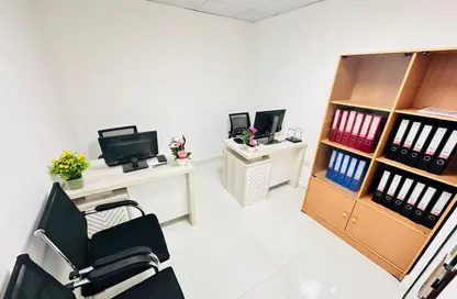 Office Space - Studio - 1 Bathroom for rent in Silver Home Building - Hor Al Anz - Deira - Dubai