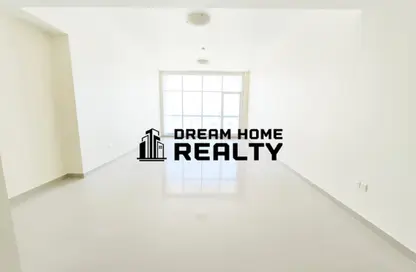 Apartment - 3 Bedrooms - 3 Bathrooms for rent in Golden Sands Tower - Al Nahda - Sharjah