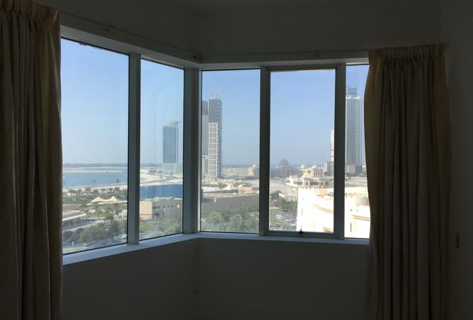 Apartment - 2 Bedrooms - 2 Bathrooms for rent in New Al Taawun Road - Al Taawun - Sharjah