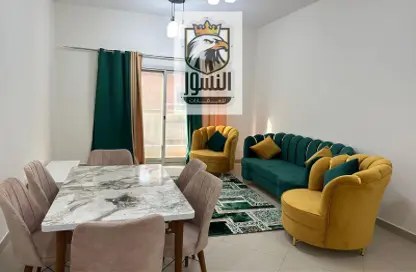 صورة لـ غرفة المعيشة / غرفة الطعام شقة - غرفة نوم - 2 حمامات للايجار في شارع الشيخ جابر الصباح - النعيمية - النعيمية - عجمان ، صورة رقم 1