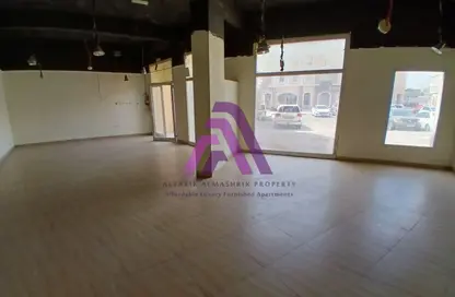 Shop - Studio - 1 Bathroom for rent in France Cluster - International City - Dubai