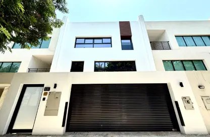 Villa - 4 Bedrooms - 5 Bathrooms for rent in Al Sufouh 1 - Al Sufouh - Dubai