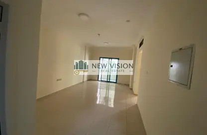 Apartment - 2 Bedrooms - 2 Bathrooms for rent in Al Mahatta Building - Al Mahatta - Al Qasimia - Sharjah