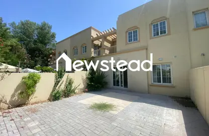 Villa - 2 Bedrooms - 3 Bathrooms for rent in Springs 12 - The Springs - Dubai
