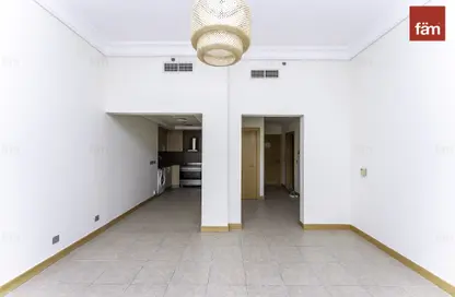 Apartment - 1 Bedroom - 1 Bathroom for rent in Abu Keibal - Shoreline Apartments - Palm Jumeirah - Dubai
