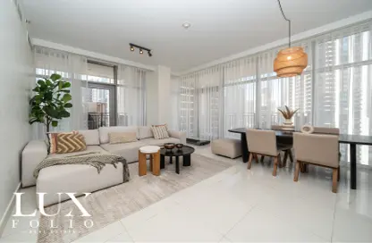 Apartment - 2 Bedrooms - 3 Bathrooms for sale in Boulevard Crescent 2 - BLVD Crescent - Downtown Dubai - Dubai