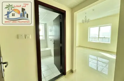 Apartment - 2 Bedrooms - 2 Bathrooms for rent in Al Majaz 2 - Al Majaz - Sharjah