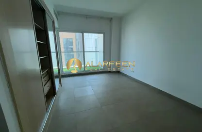 شقة - 2 غرف نوم - 3 حمامات للايجار في البرج الإمبراطوري - قرية الجميرا سركل - دبي