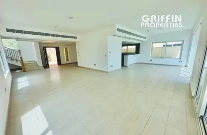Villa - 3 Bedrooms - 5 Bathrooms for rent in Legacy - Jumeirah Park - Dubai