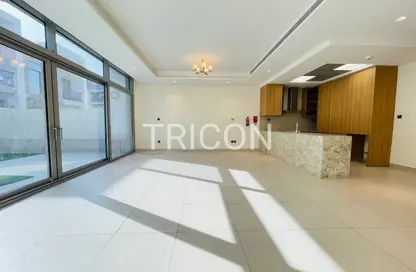 Penthouse - 5 Bedrooms - 6 Bathrooms for rent in Liwan - Dubai Land - Dubai