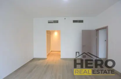Apartment - 2 Bedrooms - 3 Bathrooms for sale in Waters Edge - Yas Island - Abu Dhabi