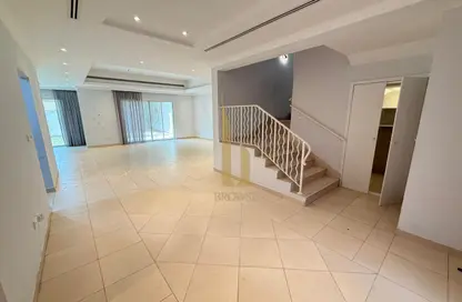 Villa - 4 Bedrooms - 4 Bathrooms for rent in Umm Suqeim 2 Villas - Umm Suqeim 2 - Umm Suqeim - Dubai