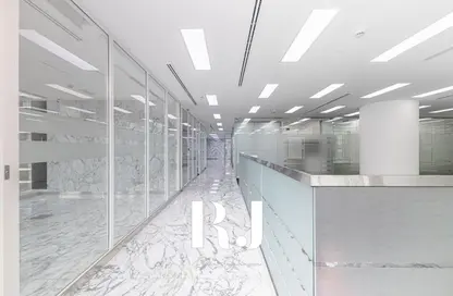 Office Space - Studio for sale in Vision Tower - Business Bay - Dubai