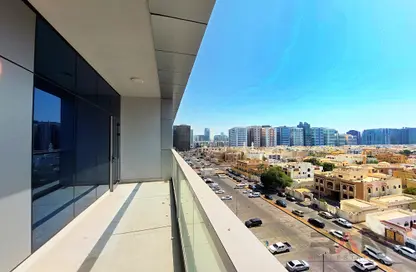 Balcony image for: Apartment - 2 Bedrooms - 3 Bathrooms for rent in Global Tower - Electra Street - Abu Dhabi, Image 1