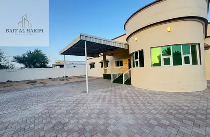 شقة - 5 غرف نوم - 5 حمامات للايجار في بنايه عجمان 44 - 1 الحميدية - الحميدية - عجمان
