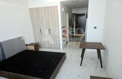 Apartment - Studio - 1 Bathroom for rent in The Gate - Masdar City - Abu Dhabi