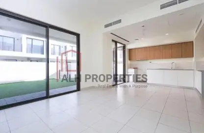 Townhouse - 3 Bedrooms - 4 Bathrooms for sale in Parkside 1 - EMAAR South - Dubai South (Dubai World Central) - Dubai