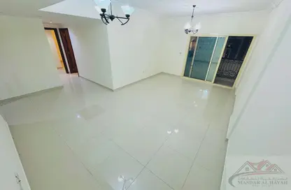 Apartment - 2 Bedrooms - 3 Bathrooms for rent in Muwaileh 29 Building - Muwaileh - Sharjah