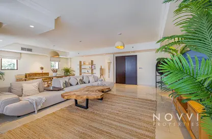 Villa - 5 Bedrooms - 5 Bathrooms for rent in Balqis Residence - Kingdom of Sheba - Palm Jumeirah - Dubai