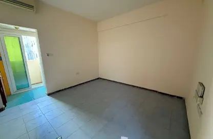 Apartment - Studio - 1 Bathroom for rent in Al Naseriya - Al Sharq - Sharjah