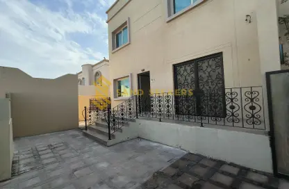 Villa - 4 Bedrooms - 5 Bathrooms for rent in Mohamed Bin Zayed City - Abu Dhabi