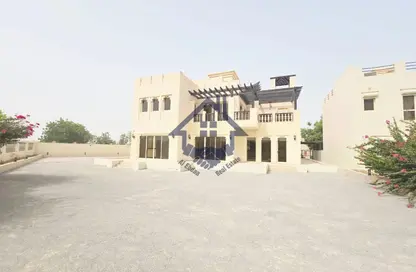 Villa - 4 Bedrooms - 6 Bathrooms for rent in Al Hamra Village Villas - Al Hamra Village - Ras Al Khaimah