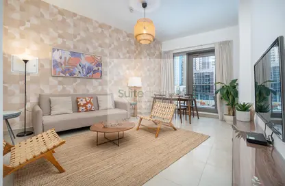 Living / Dining Room image for: Apartment - 1 Bedroom - 1 Bathroom for rent in Sparkle Towers - Dubai Marina - Dubai, Image 1