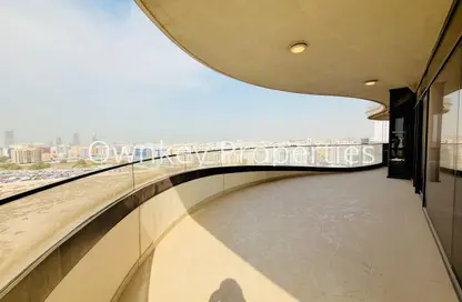 Apartment - 3 Bedrooms - 4 Bathrooms for rent in The Waves Residences - Mankhool - Bur Dubai - Dubai