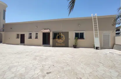 Apartment - 2 Bedrooms - 2 Bathrooms for rent in Mohamed Bin Zayed City Villas - Mohamed Bin Zayed City - Abu Dhabi