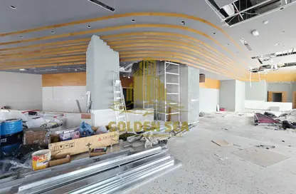 محل - استوديو - 2 حمامات للايجار في شارع الخالدية - الخالدية - أبوظبي