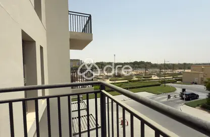 Apartment - 2 Bedrooms - 2 Bathrooms for rent in Hayat Boulevard-2A - Hayat Boulevard - Town Square - Dubai