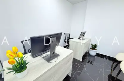 مكتب - استوديو - 1 حمام للايجار في فاطمه محمد احمد بن سليمان - الرفاعة - بر دبي - دبي