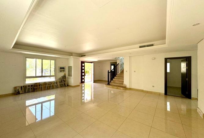 15833100 - صورة العقار 2