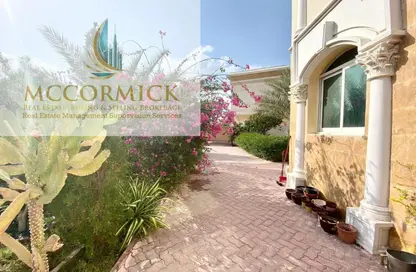 Villa - 5 Bedrooms - 7 Bathrooms for rent in Al Barsha 2 Villas - Al Barsha 2 - Al Barsha - Dubai
