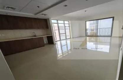 بنتهاوس - غرفة نوم - 2 حمامات للبيع في أبتاون الزاهية - الزاهية - تجارية مويلح - الشارقة