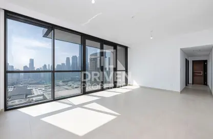 Empty Room image for: Apartment - 3 Bedrooms - 3 Bathrooms for sale in Downtown Views - Downtown Dubai - Dubai, Image 1