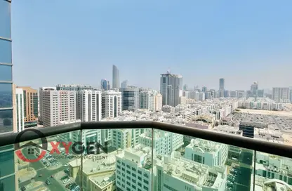 Apartment - 2 Bedrooms - 2 Bathrooms for rent in Al Heel Tower - Mubarak Bin Mohammed Street - Al Khalidiya - Abu Dhabi