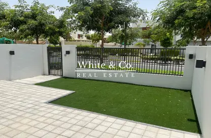 Townhouse - 3 Bedrooms - 4 Bathrooms for rent in La Rosa 4 - Villanova - Dubai Land - Dubai