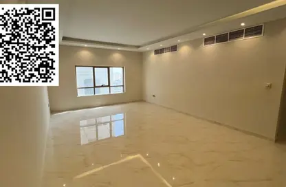 شقة - 2 غرف نوم - 2 حمامات للايجار في مساكن كورنيش عجمان - طريق كورنيش عجمان - عجمان