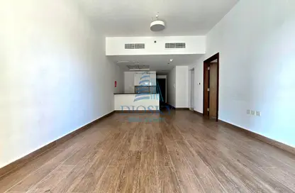 شقة - غرفة نوم - 2 حمامات للايجار في اكا ريزيدنس - قرية الجميرا سركل - دبي شقة - غرفة نوم - 2 حمامات للايجار في اكا ريزيدنس - قرية الجميرا سركل - دبي