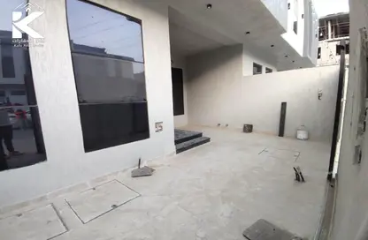 Townhouse - 4 Bedrooms - 6 Bathrooms for sale in Al Yasmeen 1 - Al Yasmeen - Ajman